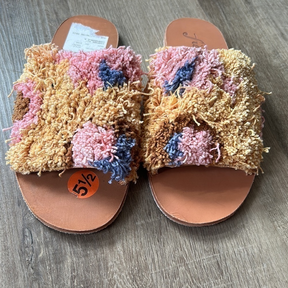 Free people Yuma woven mule slides size 36.5 (6.5)